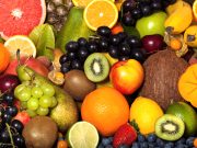 ruits help prevent cancer. Three tips to better eat fruits